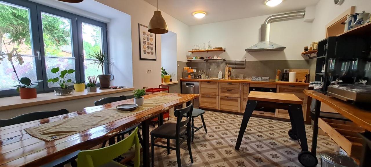 Nona Bb Acomodação com café da manhã Postojna Exterior foto